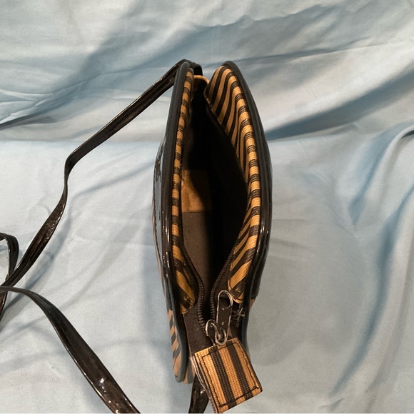 Small cross body bag, black & tan, - Picture 2 of 2